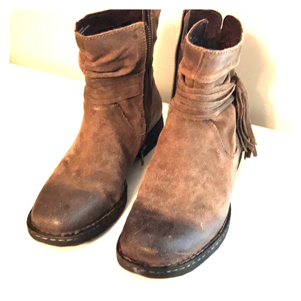 Born cross boots